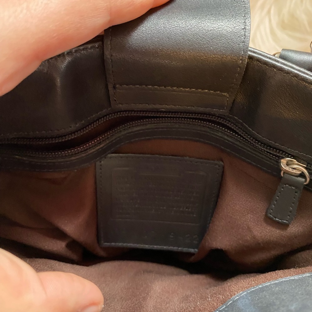 Coach vintage Black Leather Tote Bag - Picture 8 of 8